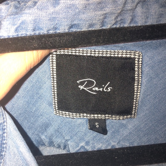 RAILS button down - Picture 2 of 2